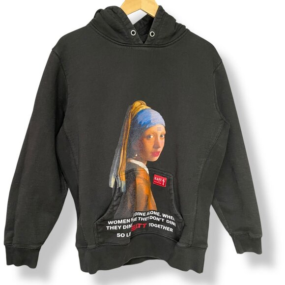EATT Sweatshirt‎ Women Never Dine Alone Unisex Hoodie Girl with a Pearl Earring - Picture 1 of 16